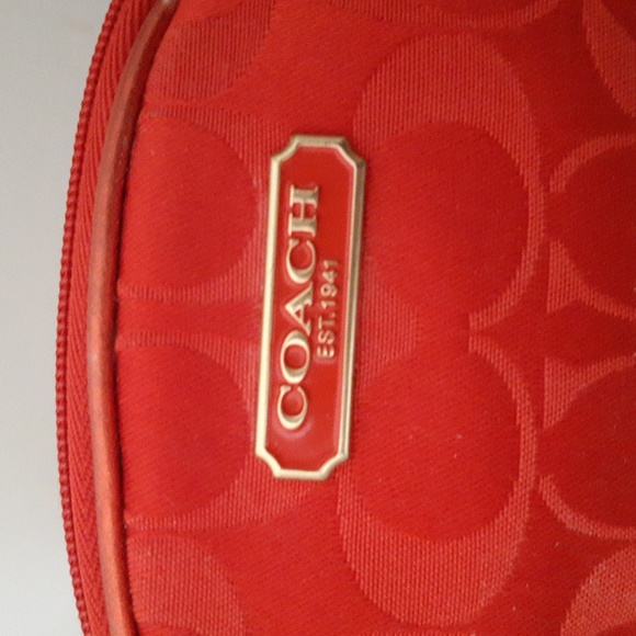 Coach Makeup Bag - Picture 2 of 10